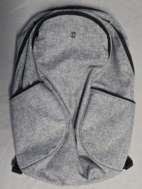 Lululemon Lululemon Out of Range Backpack 20L Grey